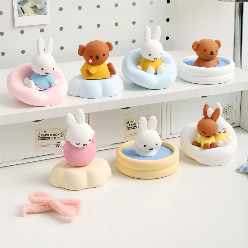Figurine Miffy Surprise en PVC - Home Fragrance Fig avis et prix